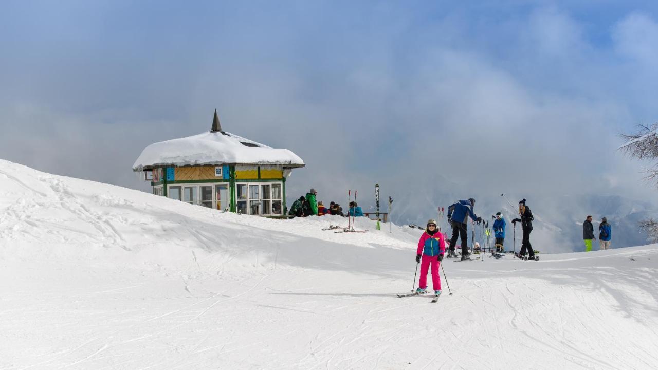 Sattleggers Alpenhof & Feriensternwarte Hotell Greifenburg Exteriör bild